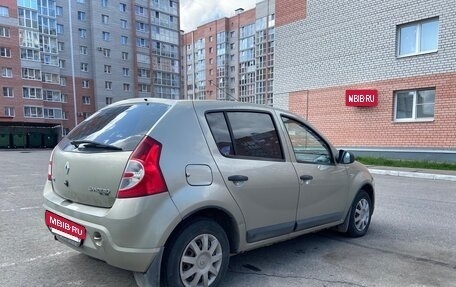 Renault Sandero I, 2011 год, 700 000 рублей, 4 фотография