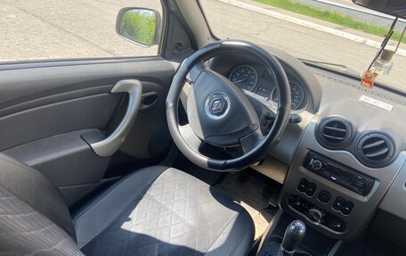 Renault Sandero I, 2011 год, 700 000 рублей, 14 фотография