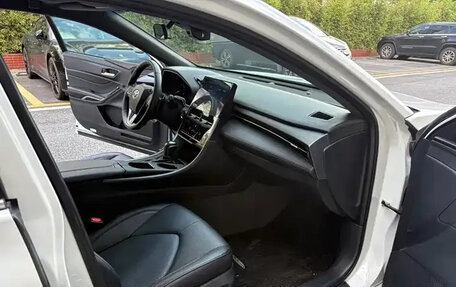 Toyota Avalon, 2023 год, 3 800 000 рублей, 10 фотография