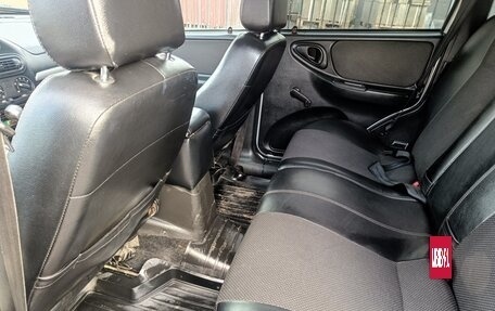 Chevrolet Niva I рестайлинг, 2012 год, 420 000 рублей, 4 фотография