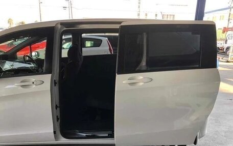 Honda Freed I, 2015 год, 1 100 000 рублей, 27 фотография