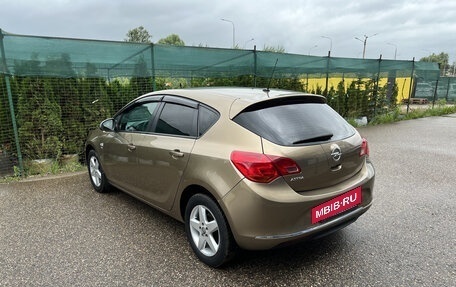 Opel Astra J, 2013 год, 745 000 рублей, 6 фотография