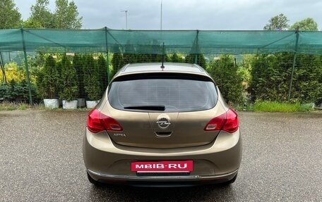 Opel Astra J, 2013 год, 745 000 рублей, 4 фотография
