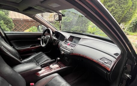 Honda Crosstour I рестайлинг, 2012 год, 1 500 000 рублей, 10 фотография