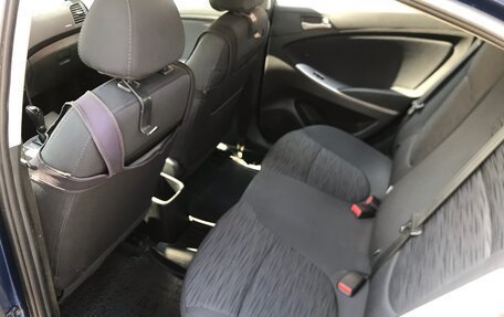 Hyundai Solaris II рестайлинг, 2015 год, 1 320 000 рублей, 8 фотография