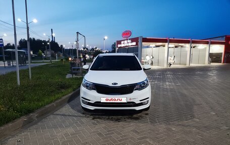 KIA Rio III рестайлинг, 2015 год, 920 000 рублей, 3 фотография