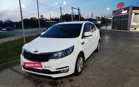 KIA Rio III рестайлинг, 2015 год, 920 000 рублей, 7 фотография