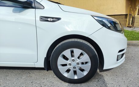KIA Rio III рестайлинг, 2015 год, 920 000 рублей, 16 фотография