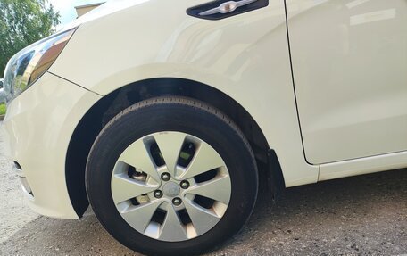KIA Rio III рестайлинг, 2015 год, 920 000 рублей, 13 фотография