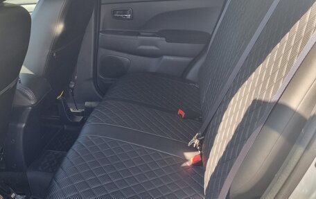 Mitsubishi ASX I рестайлинг, 2013 год, 1 000 000 рублей, 9 фотография