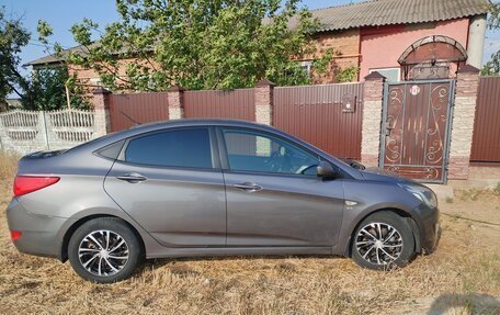 Hyundai Solaris II рестайлинг, 2016 год, 1 090 000 рублей, 5 фотография