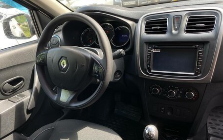 Renault Sandero II рестайлинг, 2016 год, 1 050 000 рублей, 6 фотография