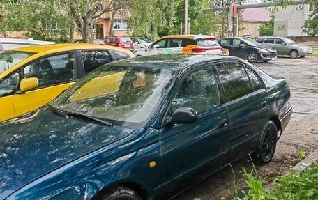Toyota Carina, 1993 год, 240 000 рублей, 3 фотография