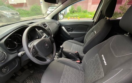 Renault Sandero II рестайлинг, 2016 год, 1 050 000 рублей, 14 фотография