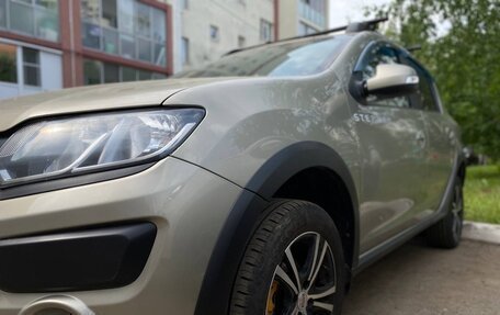 Renault Sandero II рестайлинг, 2016 год, 1 050 000 рублей, 27 фотография