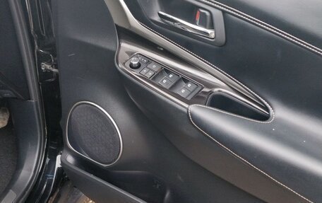 Toyota Harrier, 2018 год, 2 790 000 рублей, 11 фотография