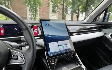 Geely Atlas, 2023 год, 2 950 000 рублей, 6 фотография