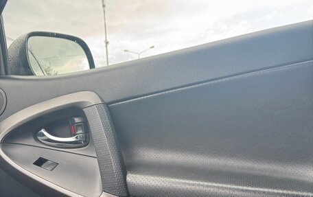 Toyota RAV4, 2010 год, 1 250 000 рублей, 26 фотография