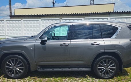 Lexus LX, 2023 год, 19 000 000 рублей, 5 фотография