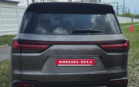 Lexus LX, 2023 год, 19 000 000 рублей, 3 фотография