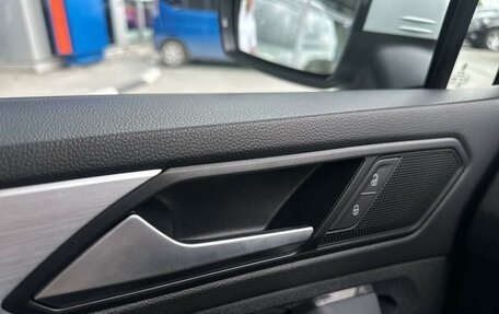 Volkswagen Tiguan II, 2022 год, 2 900 000 рублей, 17 фотография