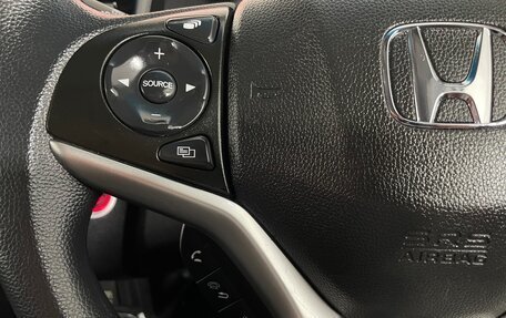 Honda Fit III, 2018 год, 1 198 000 рублей, 16 фотография