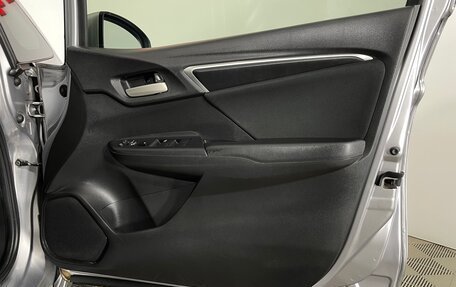 Honda Fit III, 2018 год, 1 198 000 рублей, 26 фотография