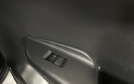 Honda Fit III, 2018 год, 1 198 000 рублей, 29 фотография