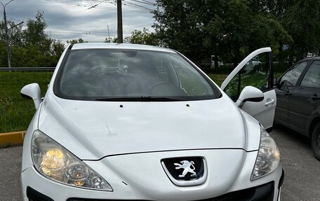 Peugeot 308 II, 2010 год, 320 000 рублей, 2 фотография