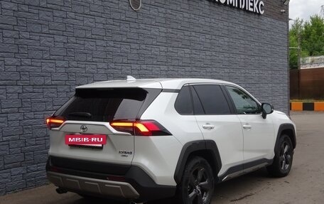 Toyota RAV4, 2022 год, 3 500 000 рублей, 11 фотография