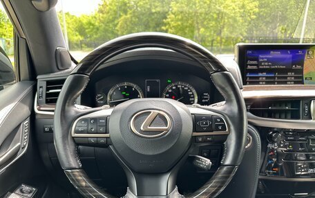 Lexus LX III, 2019 год, 9 790 000 рублей, 16 фотография
