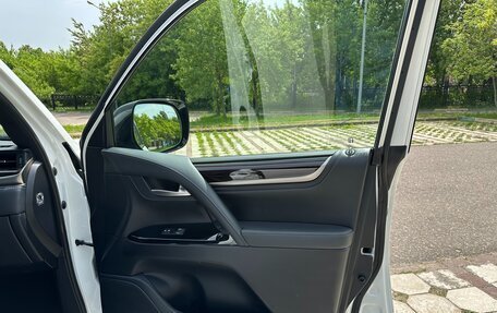 Lexus LX III, 2019 год, 9 790 000 рублей, 30 фотография