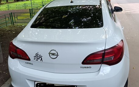 Opel Astra J, 2013 год, 770 000 рублей, 4 фотография