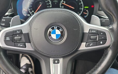 BMW 5 серия, 2019 год, 3 050 000 рублей, 14 фотография