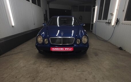 Mercedes-Benz CLK-Класс, 2000 год, 450 000 рублей, 4 фотография