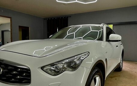 Infiniti FX II, 2010 год, 1 800 000 рублей, 4 фотография
