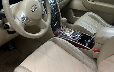 Infiniti FX II, 2010 год, 1 800 000 рублей, 21 фотография