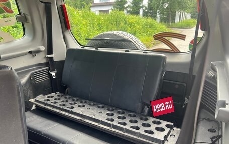 Mitsubishi Pajero III рестайлинг, 2006 год, 650 000 рублей, 13 фотография