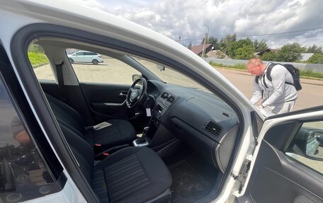 Volkswagen Polo VI (EU Market), 2018 год, 550 000 рублей, 5 фотография