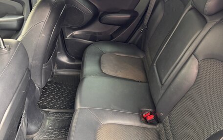Hyundai ix35 I рестайлинг, 2011 год, 1 350 000 рублей, 14 фотография