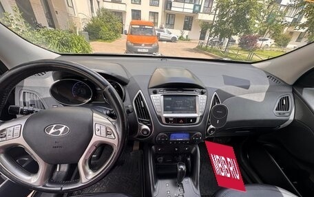 Hyundai ix35 I рестайлинг, 2011 год, 1 350 000 рублей, 16 фотография