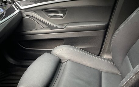 BMW 5 серия, 2015 год, 1 750 000 рублей, 26 фотография