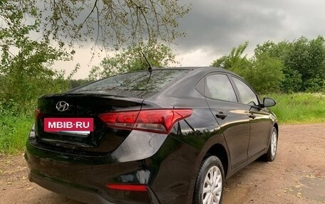 Hyundai Solaris II рестайлинг, 2019 год, 980 000 рублей, 3 фотография
