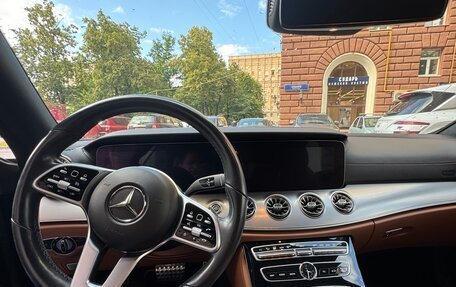 Mercedes-Benz E-Класс, 2019 год, 4 500 000 рублей, 9 фотография
