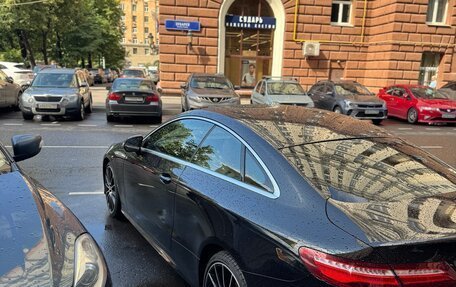 Mercedes-Benz E-Класс, 2019 год, 4 500 000 рублей, 4 фотография