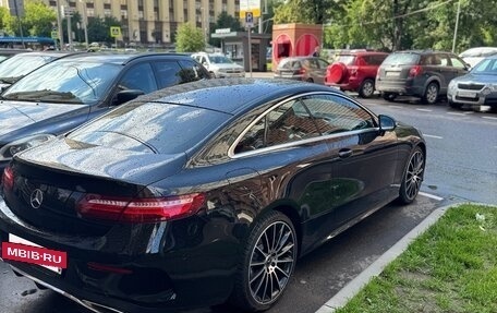 Mercedes-Benz E-Класс, 2019 год, 4 500 000 рублей, 5 фотография