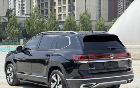 Volkswagen Teramont I, 2022 год, 3 488 000 рублей, 2 фотография