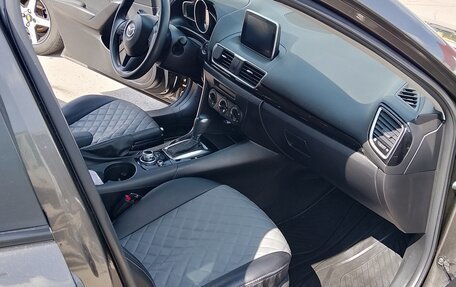 Mazda 3, 2016 год, 1 500 000 рублей, 6 фотография