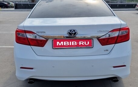 Toyota Camry, 2014 год, 1 800 000 рублей, 14 фотография