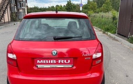 Skoda Fabia II, 2012 год, 730 000 рублей, 3 фотография
